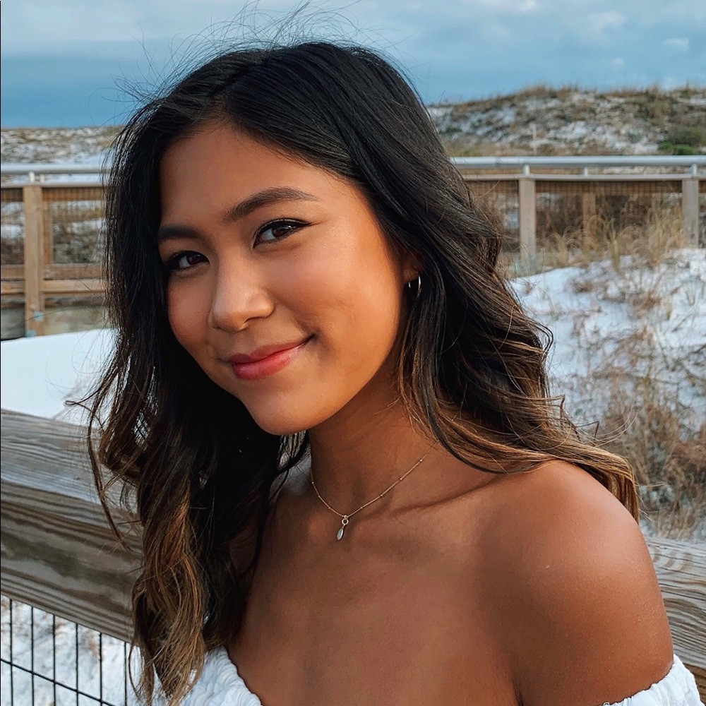 Meet your Posher, Megan